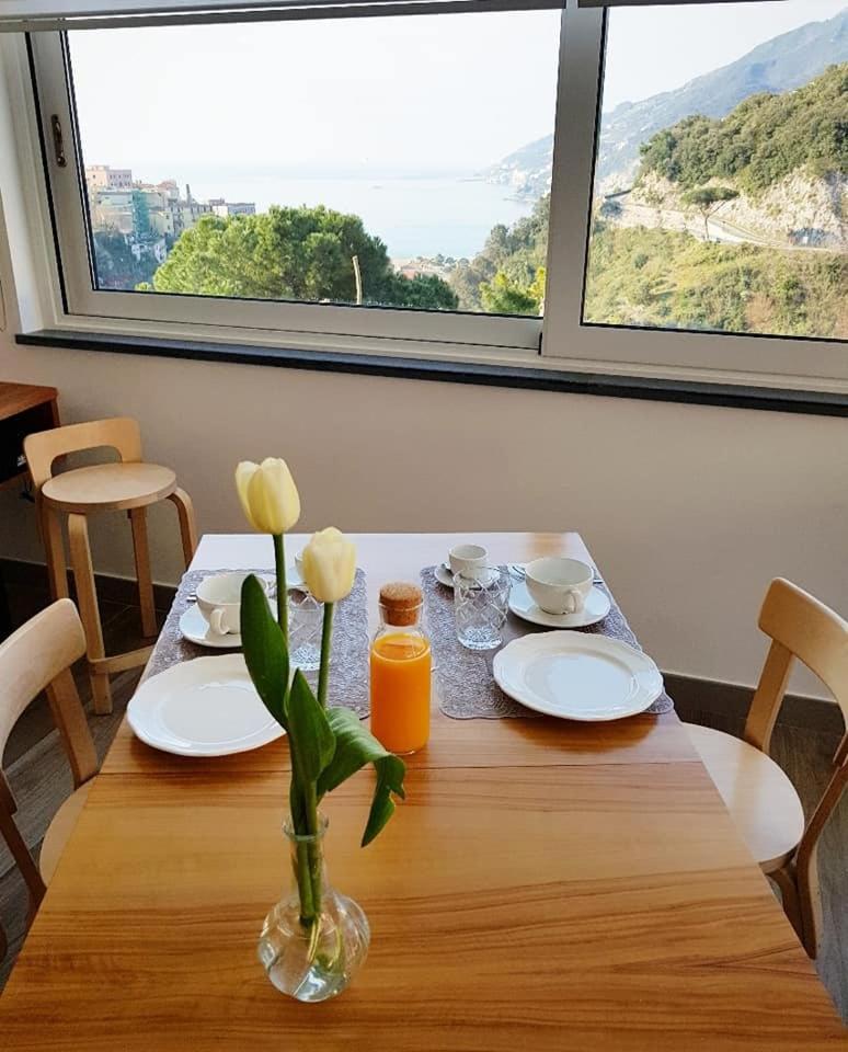 Vietri Ambrosea Amalfi Coast B&B المظهر الخارجي الصورة